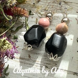 Alquimia Black and Pink Dangle Earrings with Silver Accents